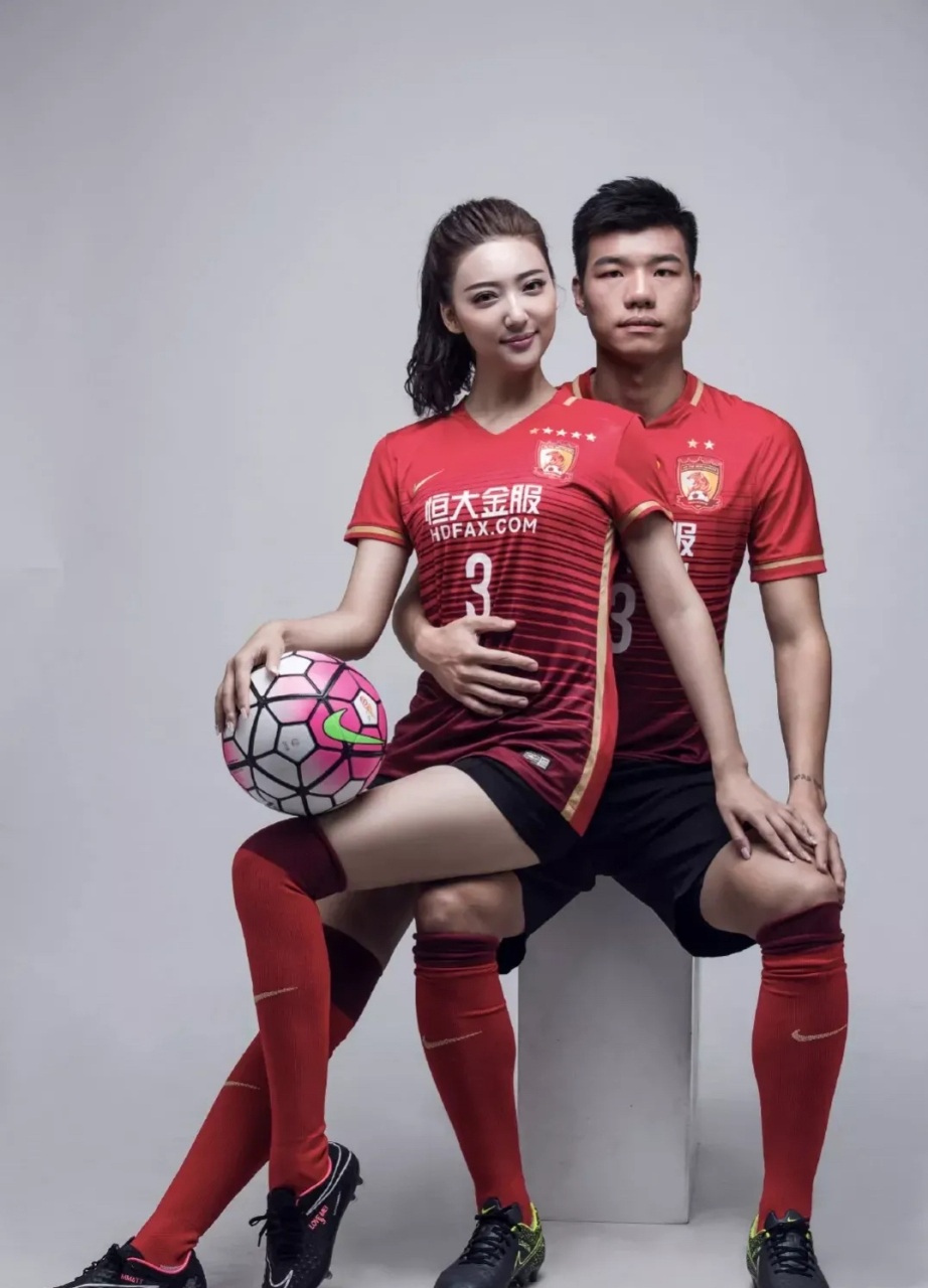 广州恒大官方宣布签约阿联，强化内线实力的简单介绍