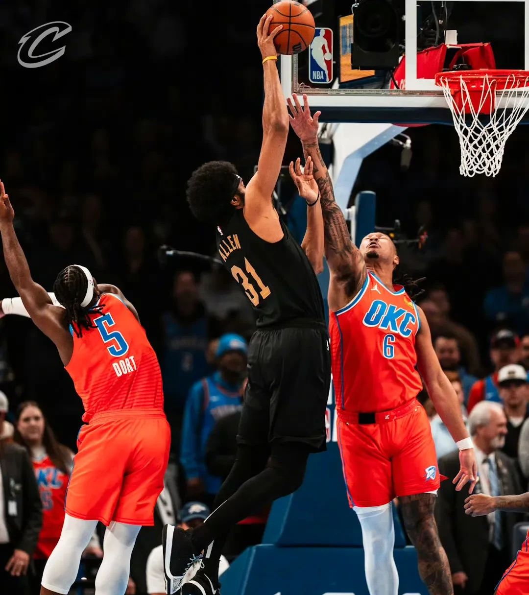 76人险胜雄鹿，黄蜂战胜骑士遭遇两连败