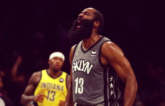 豪华组合发威，篮网击败步行者